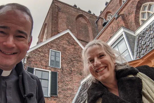 Roderick zoekt licht: Nieuwe lente voor oude kerken_02