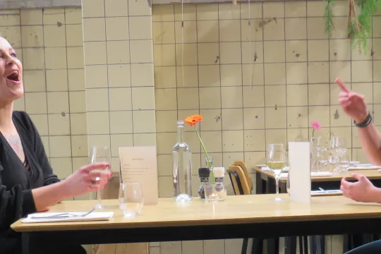 Tafel voor twee afl. 7: Lobke en Dinja