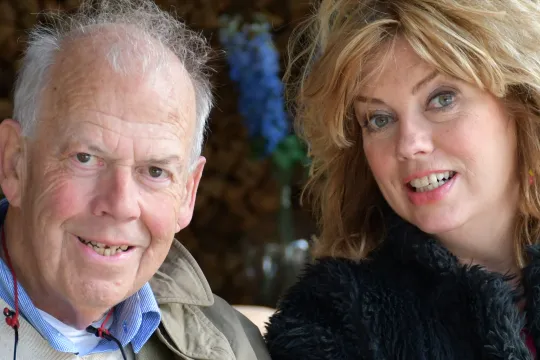 KRO-NCRV's De verwondering met Govert Jan Bach en Annemiek Schrijver