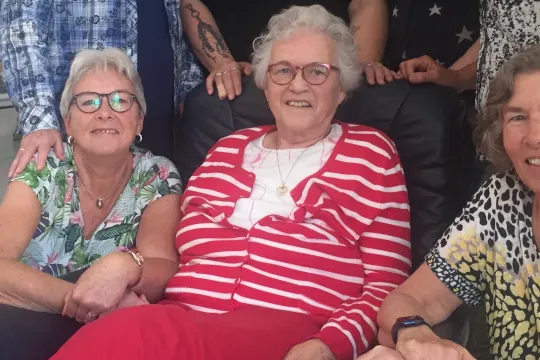 Kruispunt: Opgroeien in een groot gezin - De zussen Noordover