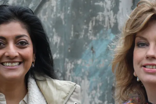 De verwondering met Annemiek en Asha Lalai