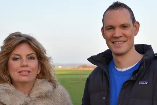 KRO-NCRV De verwondering met Annemiek Schrijver en Tim Fransen