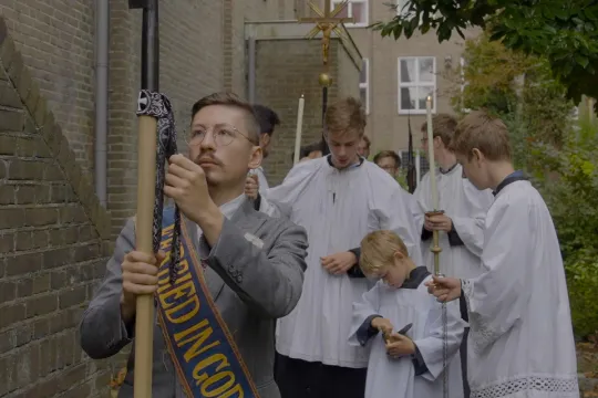 KRO-NCRV's Kruispunt - misdienaars