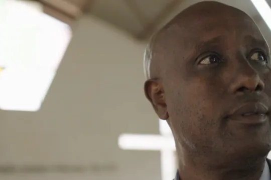 Petrus_in_het_land - Voorganger_jerome_bizimana.png