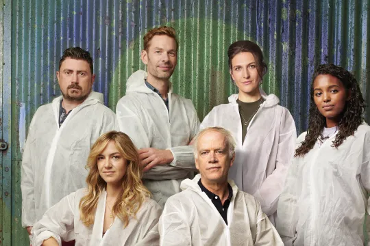 keuringsdienst van waarde presentatoren met nieuw gezicht Anna Gimbrère