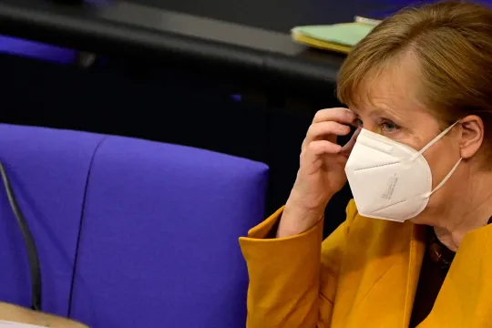 Merkel haalt bakzeil