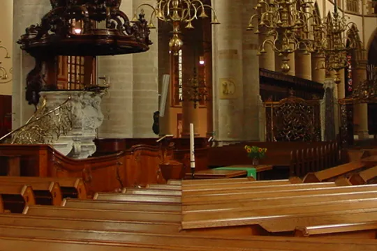 interieur kerk dorfrecht