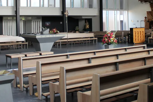 Petruskerk - Roelofarendsveen
