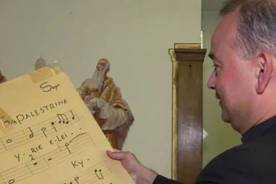 RZL Roderick bij de kathedrale koorschool