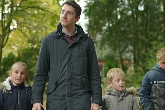 Tjeerd met kinderen