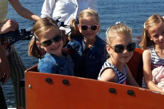 De familie Adema met de kinderen