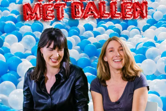Persfoto vrouwen met ballen