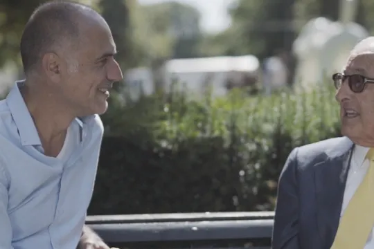 Achter de dijken aflevering 6, monument voor de vrijheid