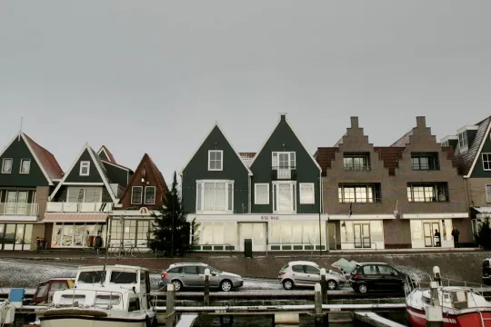 Volendam: 25 jaar na de brand 