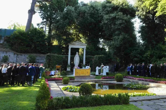A handout picture provided by the Vatican Media shows Pope Leo XIV leading the Mass for the Care of Creation in Castel Gandolfo, Italy, 09 July 2025. EPA/VATICAN MEDIA