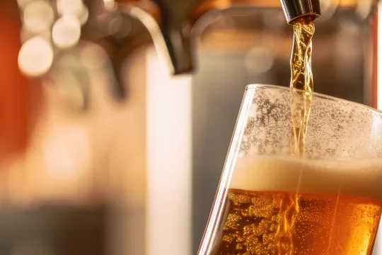 Bier uit tap