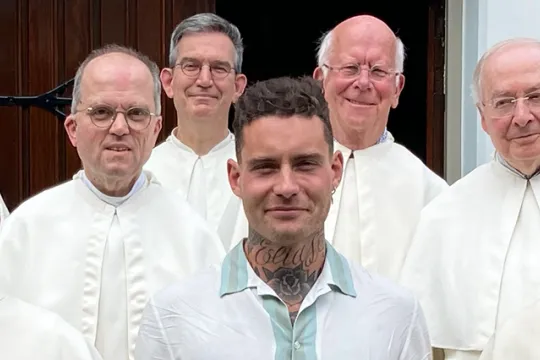 Douwe Bob Kloostergasten