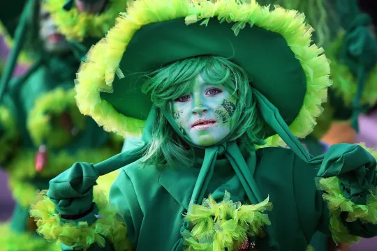 carnaval foto met veel groen, foto van Ramon Mangold