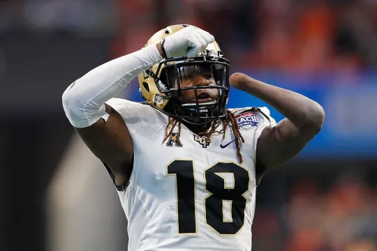 Shaquem Griffin laat zien dat je ook met één hand je droom waar kan maken