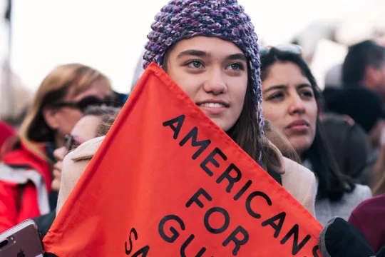 Waarom millennials niet zitten te wachten op nieuws over Trump en Rusland