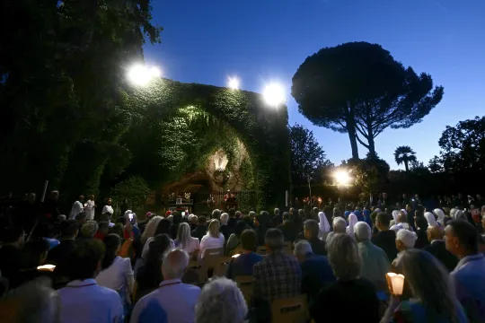 Pope Leo XIV (background-C) presides over the celebration of the conclusion of the Marian month of May, with a thanksgiving prayer and reflections on the Mother of God, at the Vatican on May 31, 2025. Filippo MONTEFORTE / AFP