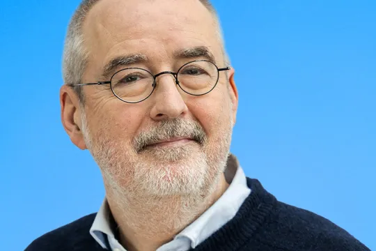 Presentator Ronald Giphart