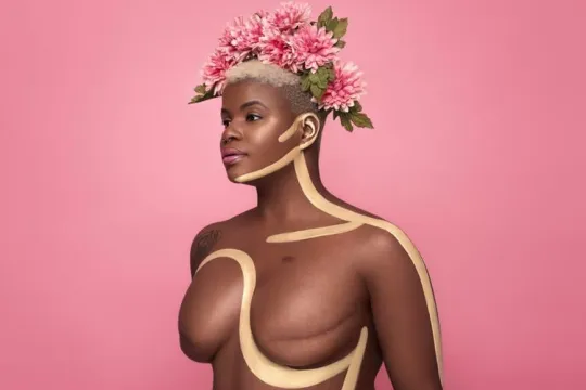 #NoBraDay vraagt aandacht voor borstkanker: weg met die beha! 