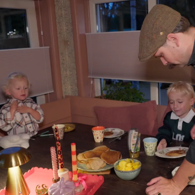 Kinderen aan tafel