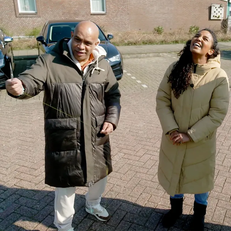 Vechten met vliegers: Sosha Duysker kijkt haar ogen uit | KRO-NCRV