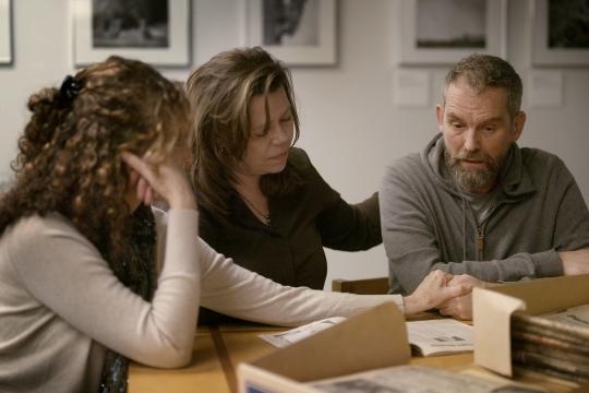 Sarito en Maroesja samen in de documentaire generatie Bhagwan