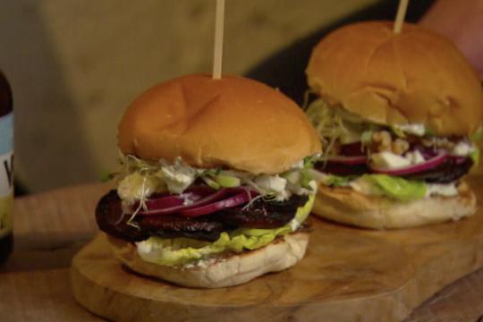 bieten vegaburger binnenstebuiten