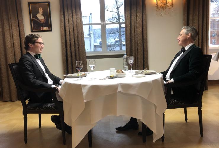 Menno en Melvin in tafel voor twee