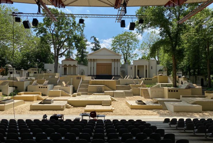 Tegelen - openluchttheater De Doolhof Passiespelen 2021