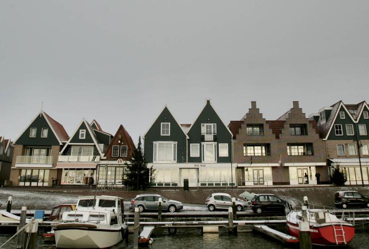 Volendam: 25 jaar na de brand 