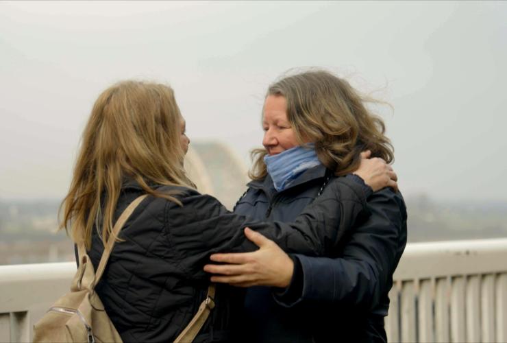 Marielle en Jolanda ontmoeting App me als je thuis bent