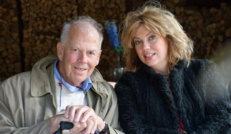 KRO-NCRV's De verwondering met Govert Jan Bach en Annemiek Schrijver