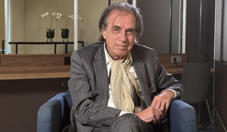 KRO-NCRV's Kruispunt met Dirk de Wachter