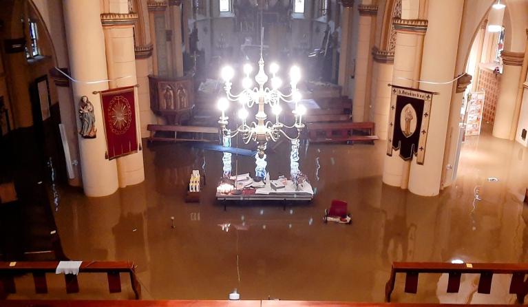 HH Nicolaas en Barbarakerk - Valkenburg - watersnoodramp