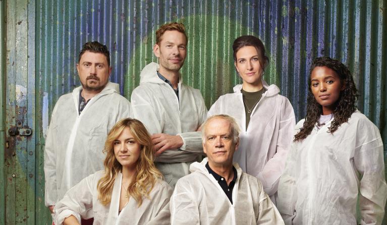 keuringsdienst van waarde presentatoren met nieuw gezicht Anna Gimbrère