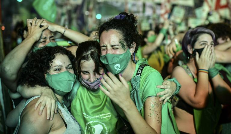 Vreugde bij pro-choice in Argentinië op 30 december 2020
