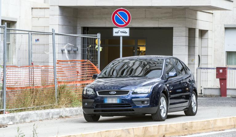 Pope Francis in a car as he leaves the Gemelli hospital where on 04 July he underwent a scheduled colon surgery in the Gemelli hospital in Rome, Italy, 14 July 2021.