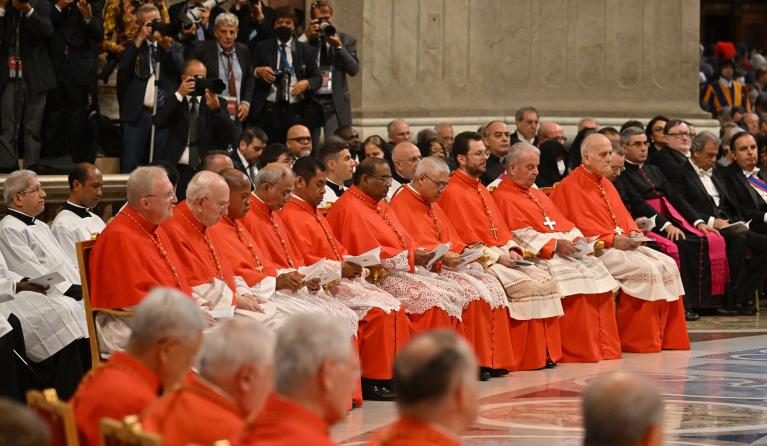 Bishops who are to be elevated Cardinals by the Pope attend a consistory to create 20 new cardinals, on August 27, 2022 at St. Peter's Basilica in The Vatican. Alberto PIZZOLI / AFP