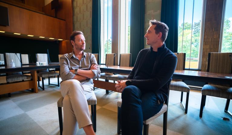 Gijs Staverman en Francesco Veenstra 