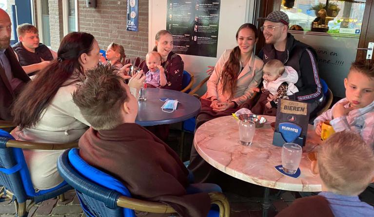 Familie Buddenbruck gezellig weg