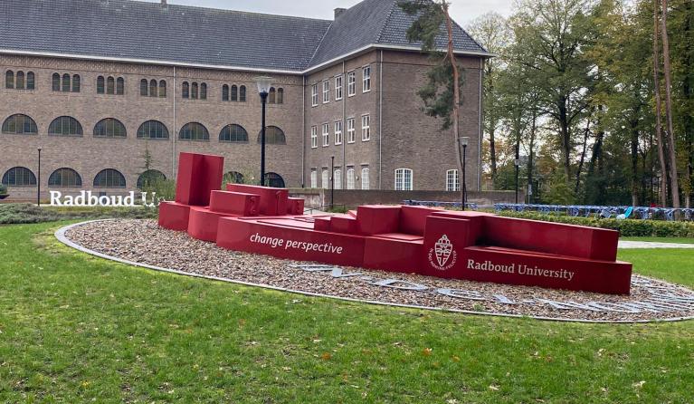 Radboud logo wapen