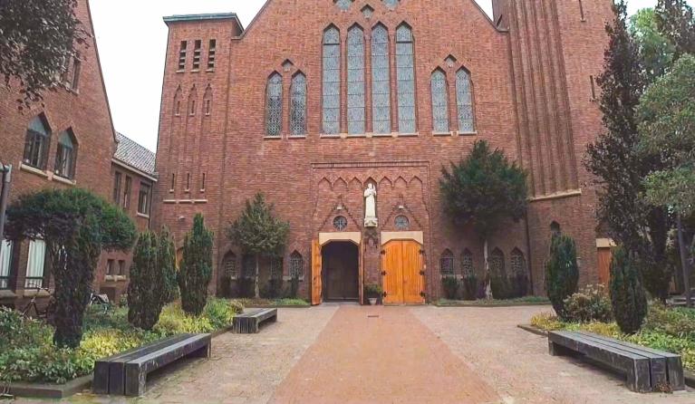 Sint Franciscusbasiliek Bolsward entree