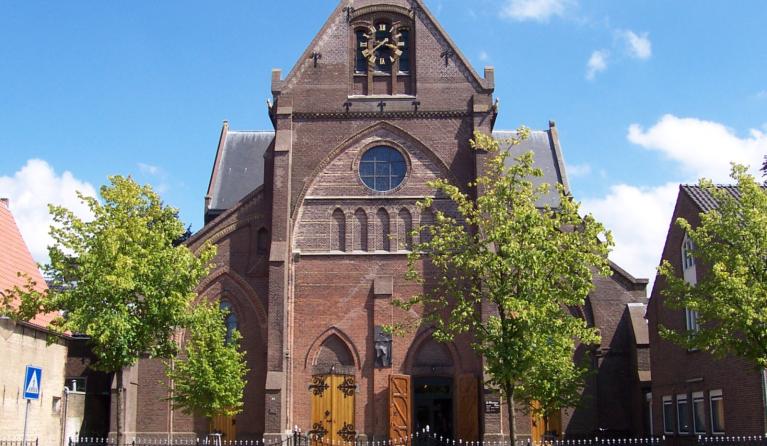 Martinuskerk Sneek - 2 - exterieur