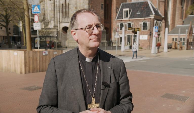 Mgr. Ron van den Hout - Geloofsgesprek 16-5-2021