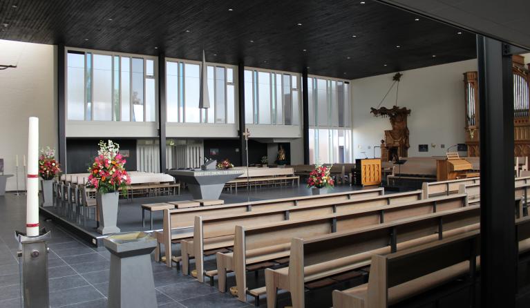 Petruskerk - Roelofarendsveen - interieur