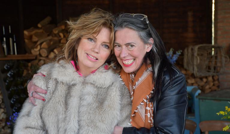 Annemiek Schrijver en Adelheid Roosen